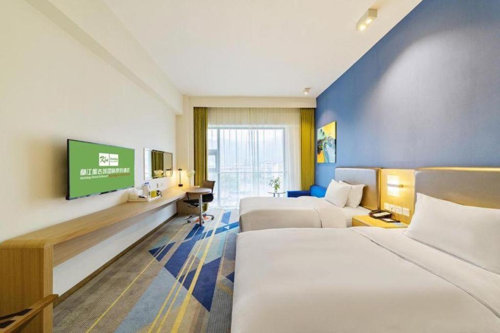 Holiday Inn Express Dujiangyan Ancient City Екстериор снимка