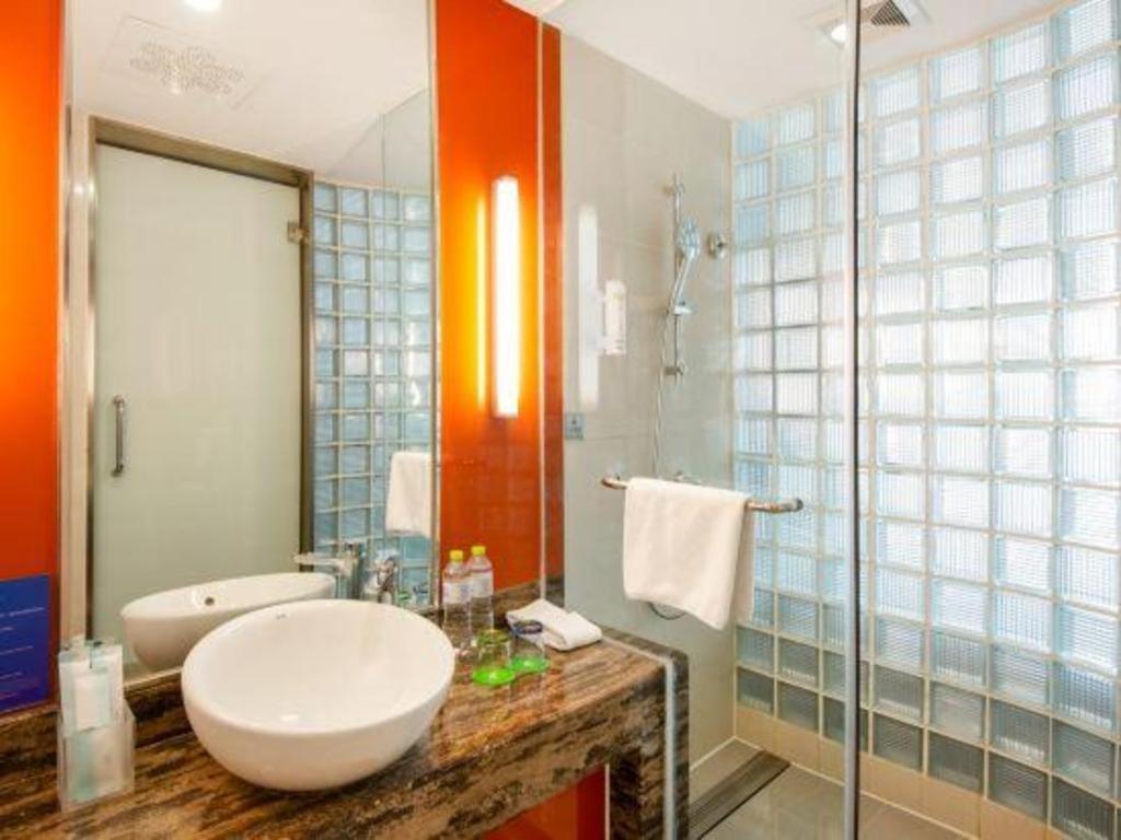Holiday Inn Express Dujiangyan Ancient City Екстериор снимка