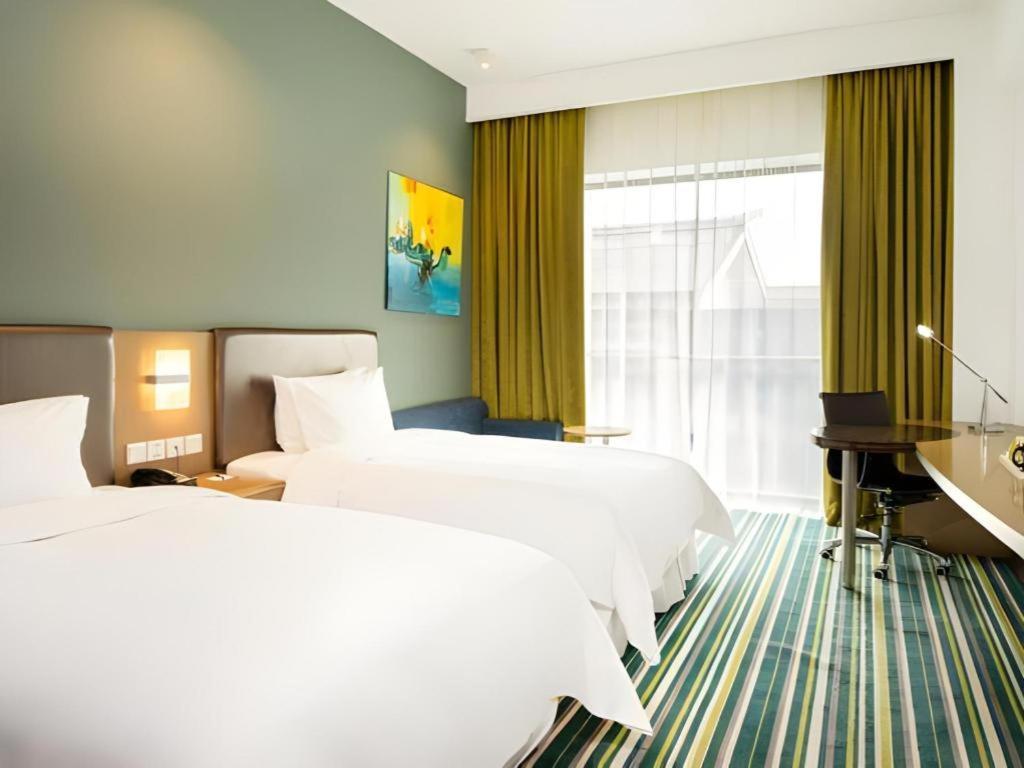 Holiday Inn Express Dujiangyan Ancient City Екстериор снимка