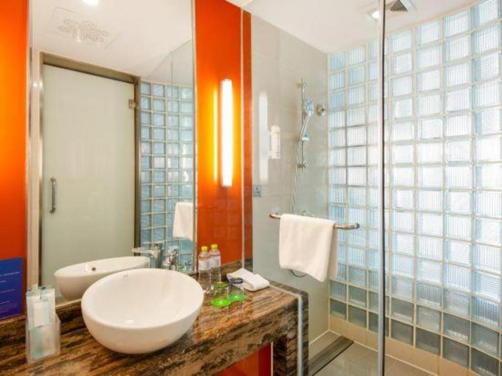 Holiday Inn Express Dujiangyan Ancient City Екстериор снимка